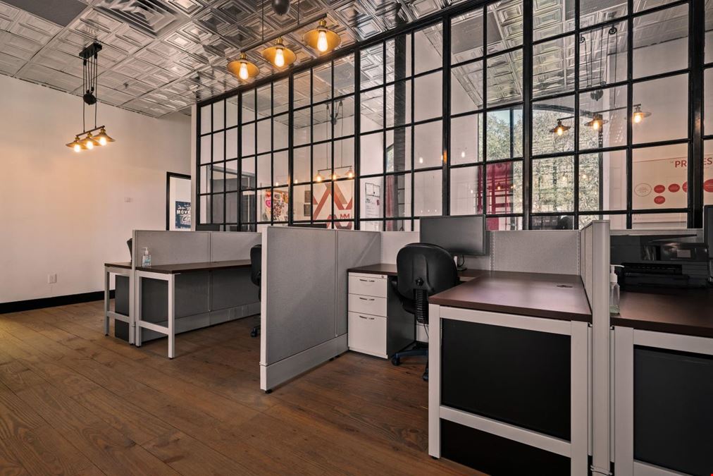 330 Commerce Club