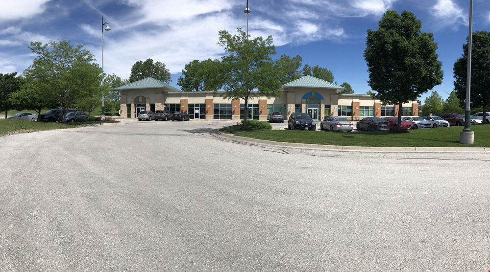 Retail property in La Vista, NE