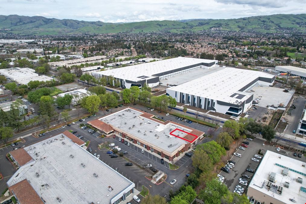 Multi-Use Commercial Condo – Ideal for Owner-User or Investor