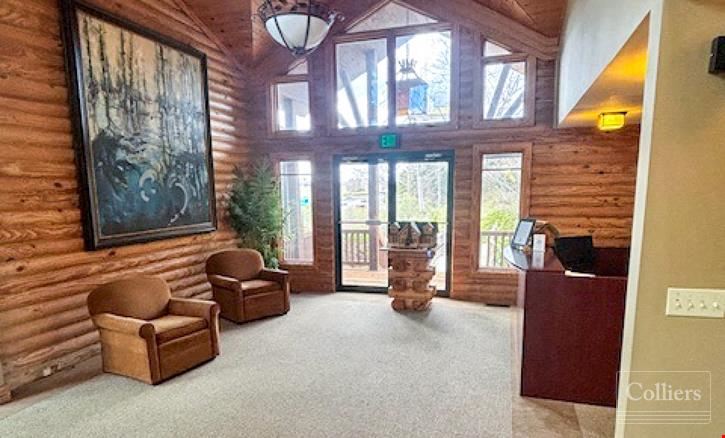±9,080-SF Southland Log Homes Building Available with Excellent I-26 Visibility | Irmo, SC