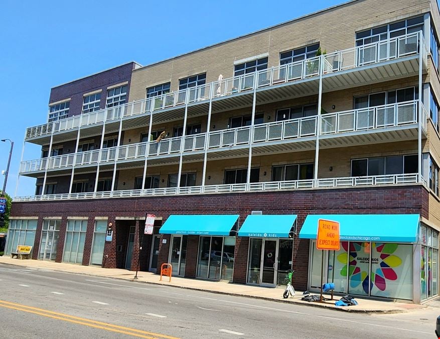 Commercial Space in Prime Bucktown Location