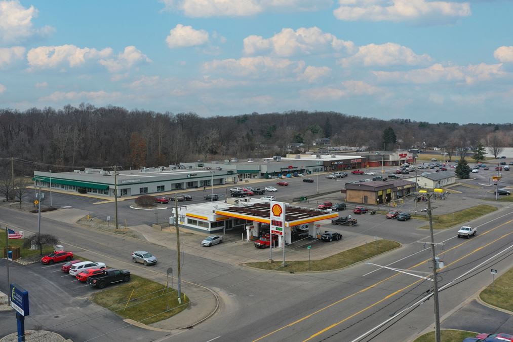 Capital Square Shopping Center