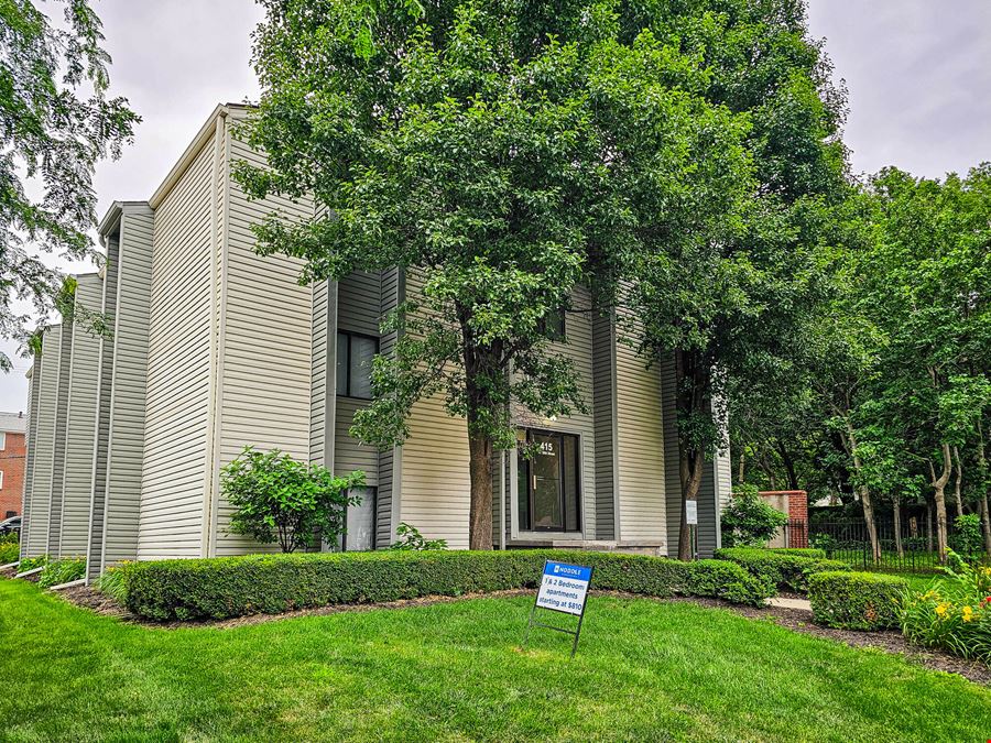 12-Unit Multifamily Property in Blackstone