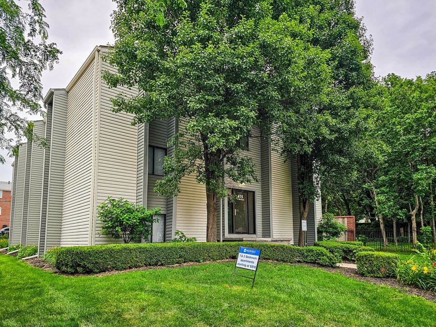 12-Unit Multifamily Property in Blackstone