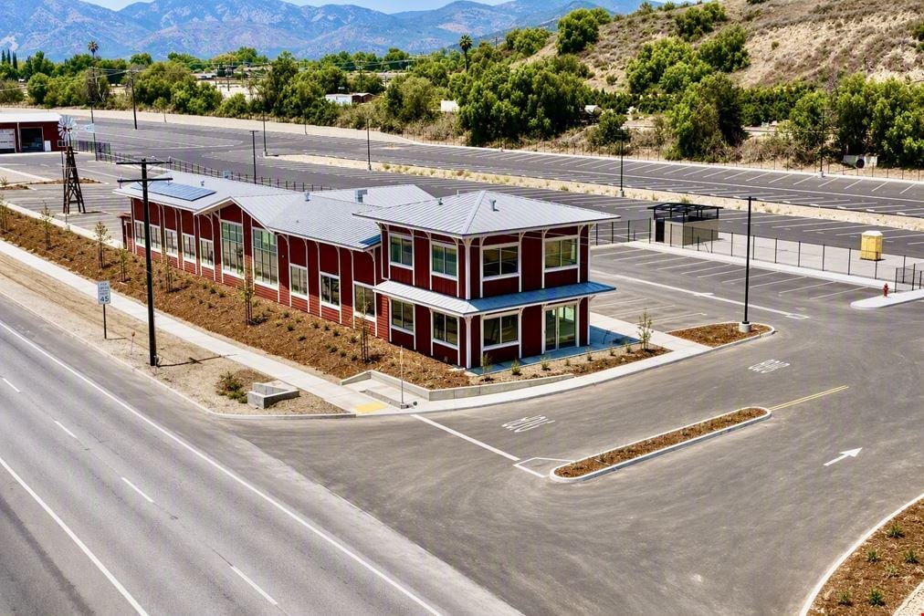 35-39 E Telegraph Rd