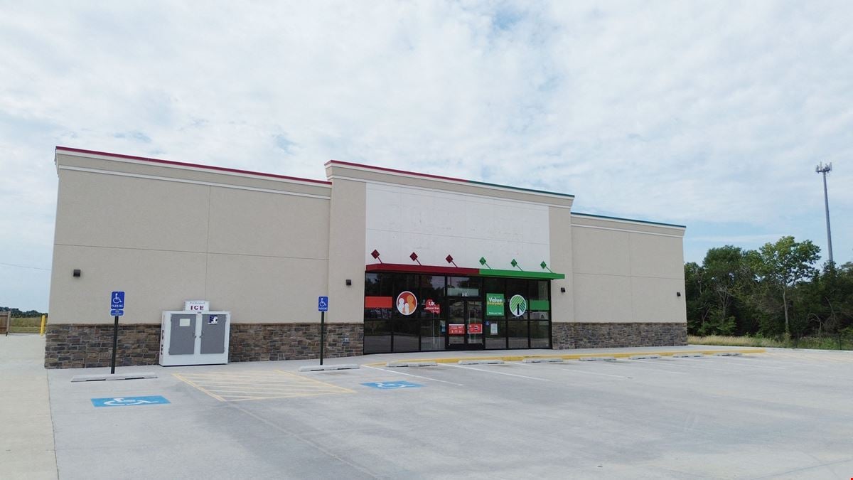 JUNIOR BOX IN BELLEVILLE, KS