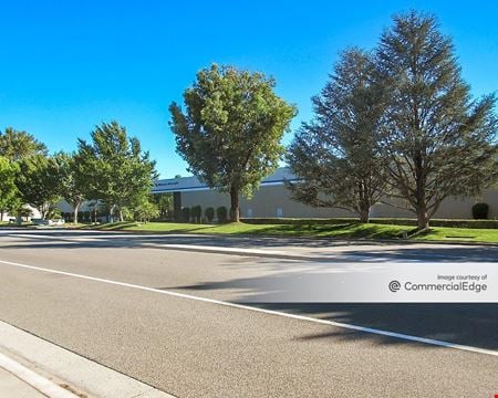 Preview of Industrial space for Rent at 27727 Avenue Scott