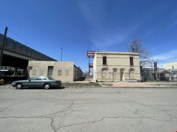 Preview of Industrial space for Sale at 601 Lipan Street