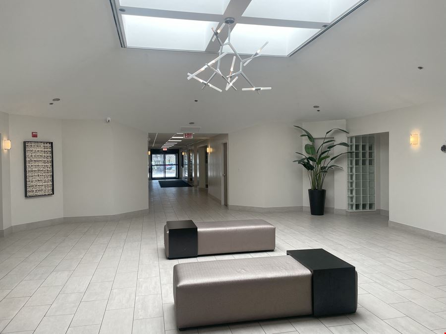 Hospital Plaza Professional Building
