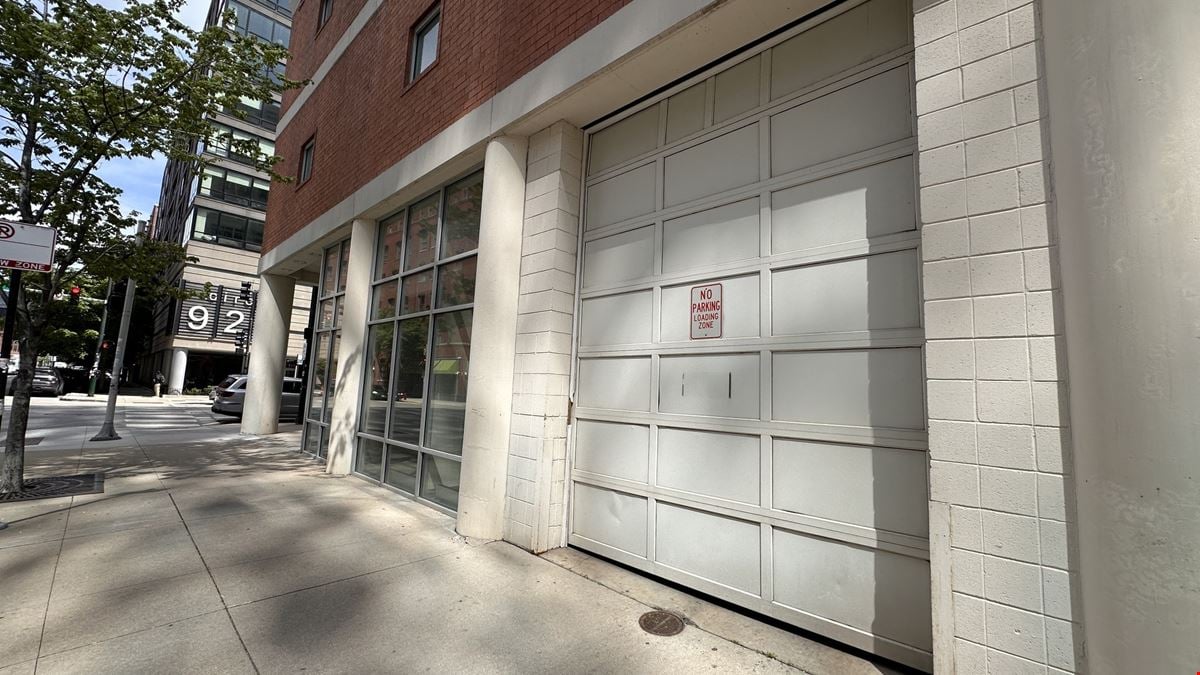 909 W Washington Blvd