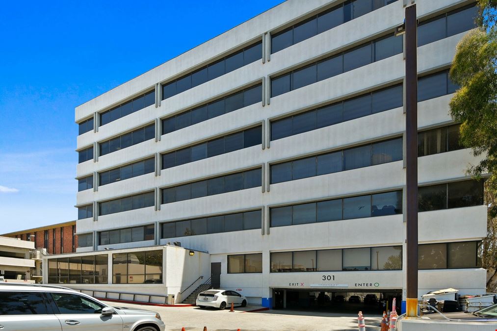 301 N Prairie Ave