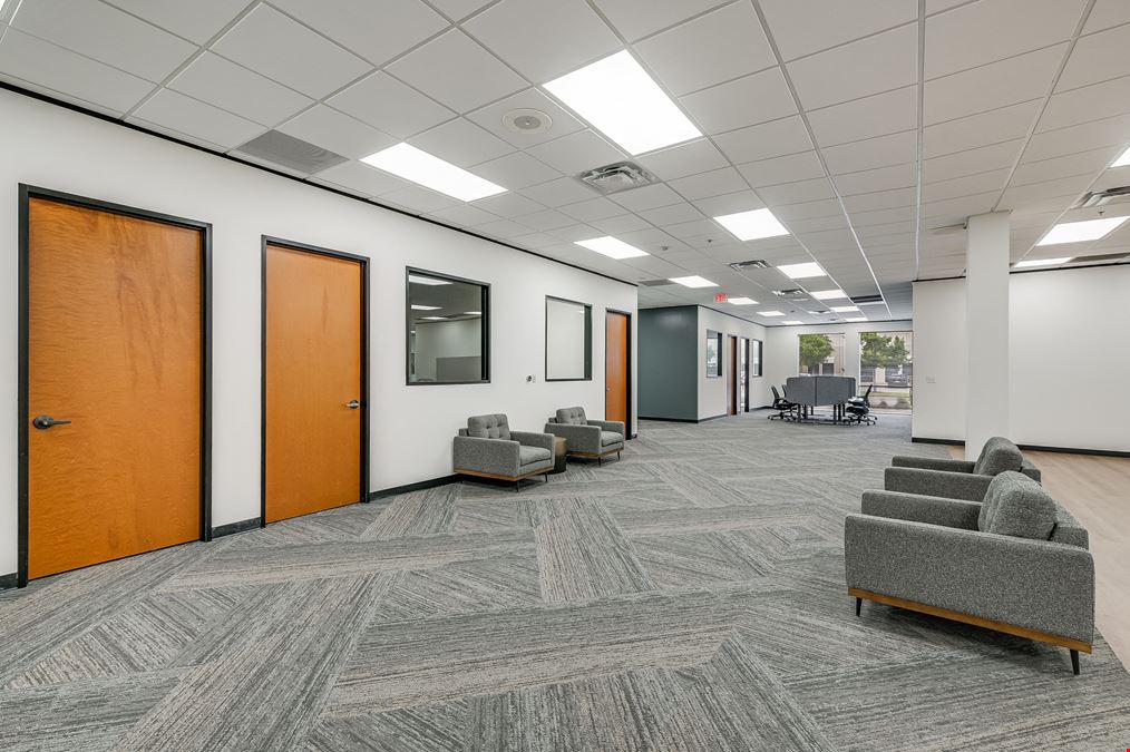Airport Commerce 4 - Suite 450