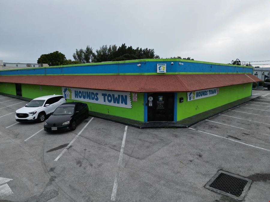 Fort Lauderdale Divisible Commercial Building | Renovated 2024