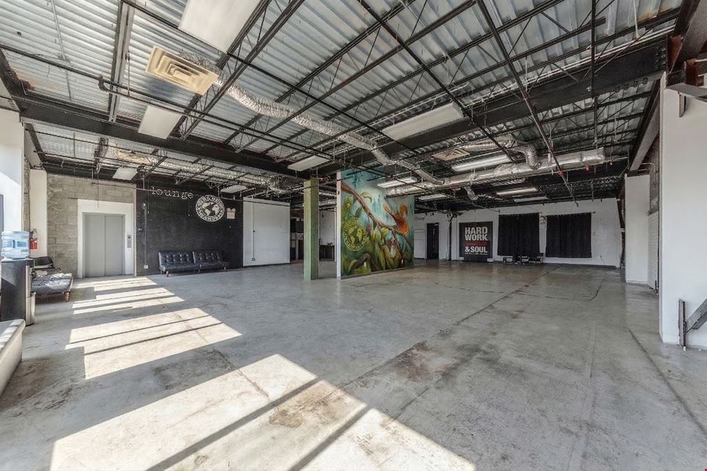 3,300 SF | 327 Stagg Street | Prime Williamsburg 2nd Floor Office/Retail for Lease