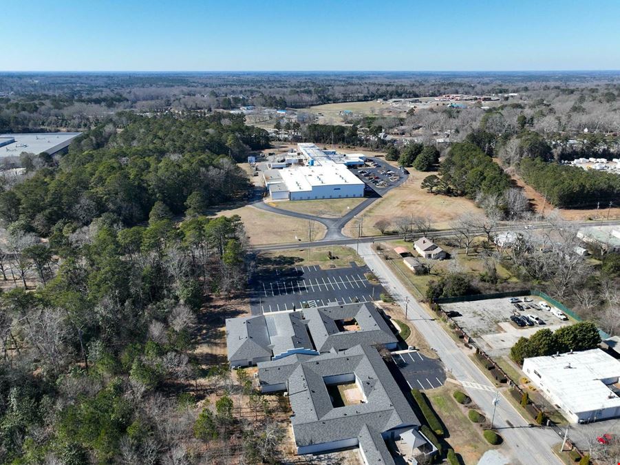 1016 Everee Inn Rd