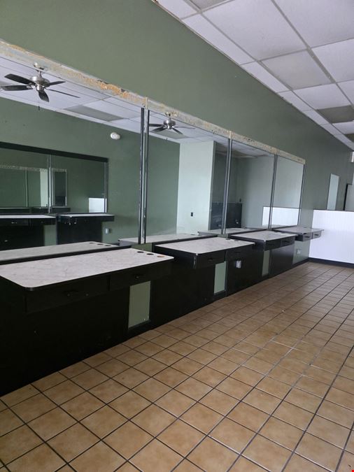 2nd Generation Hair Salon Suite | Merritt Island
