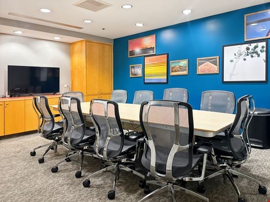 Regus - Campbell - Hamilton