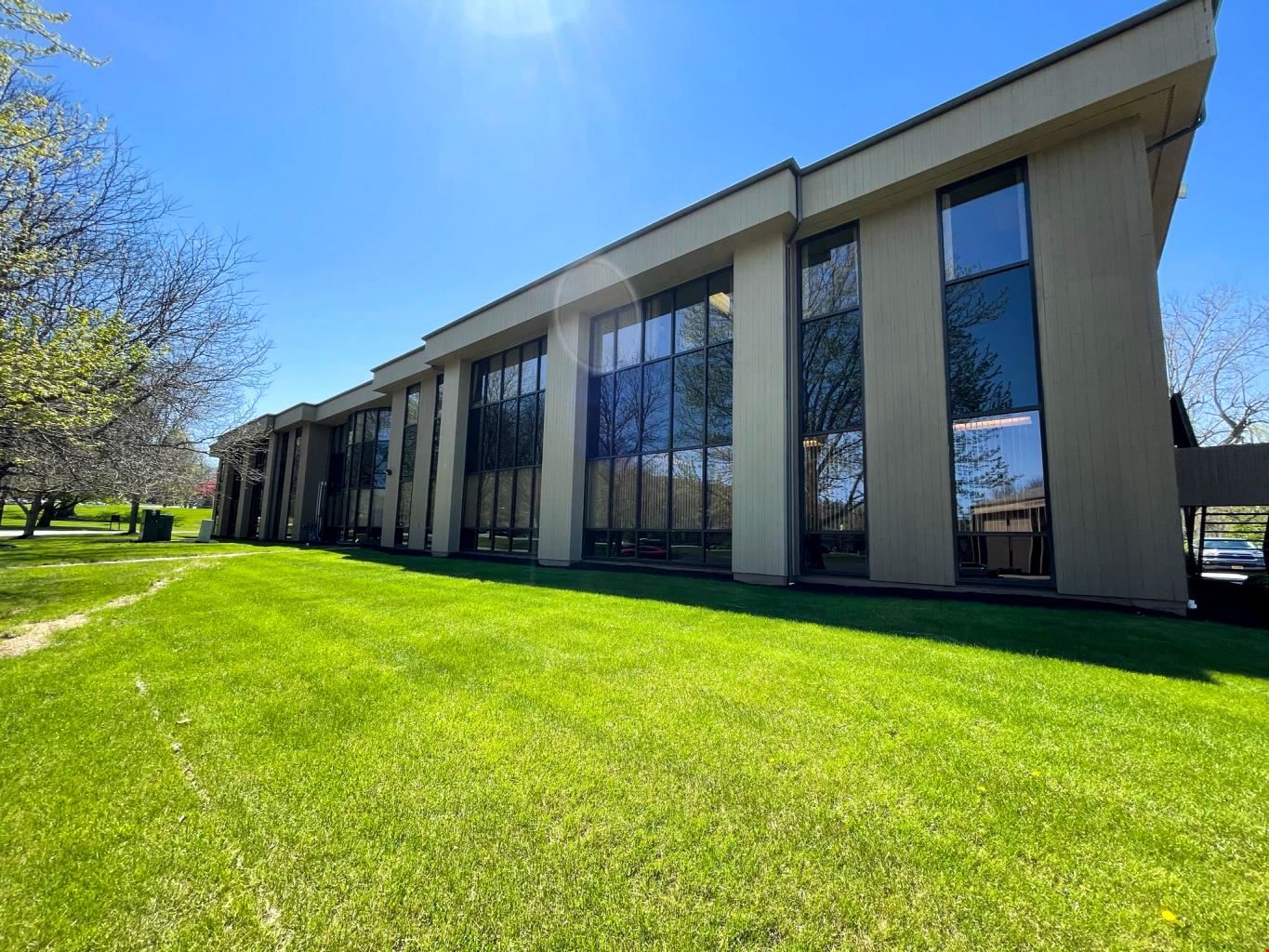 15 Fishers Road