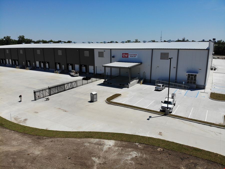 250,000 SF Cross Dock Distribution Facility