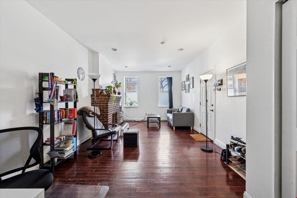 1,872 SF Multifamily | Bella Vista | Seller Ready to Deal!