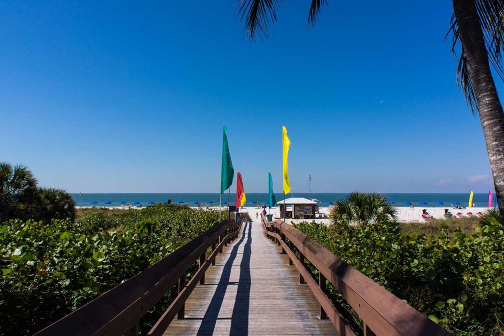 Hilton Marco Island Beach Resort & Spa