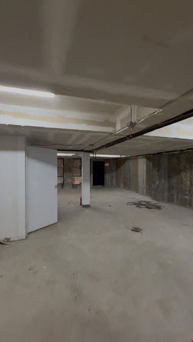 33-54 Farrington St