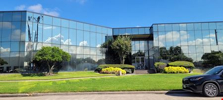 Preview of commercial space at 211 Highland Cross Dr