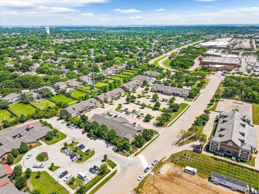 4821-4851 Merlot Ave 