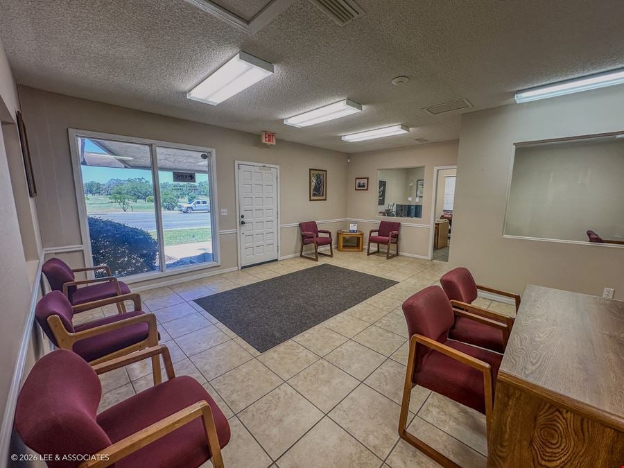 507 NE 36th Avenue - Free-Standing Office