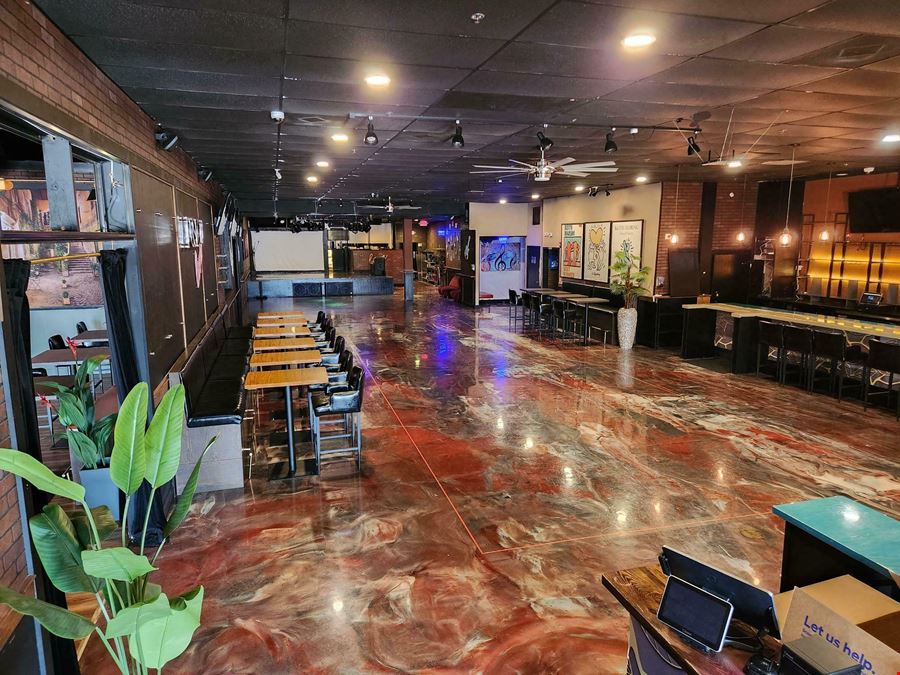2107 Tamiami Trail South