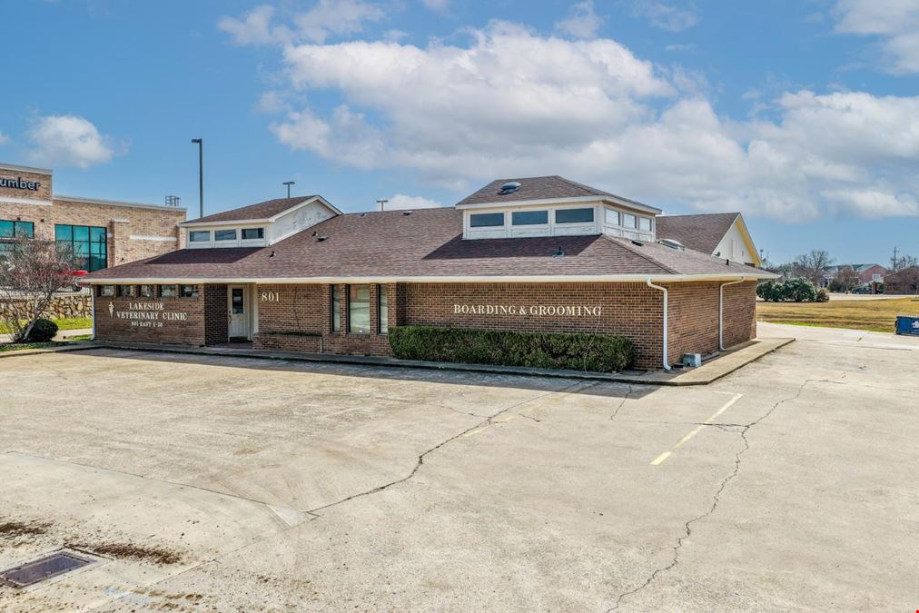 801 E Interstate 30