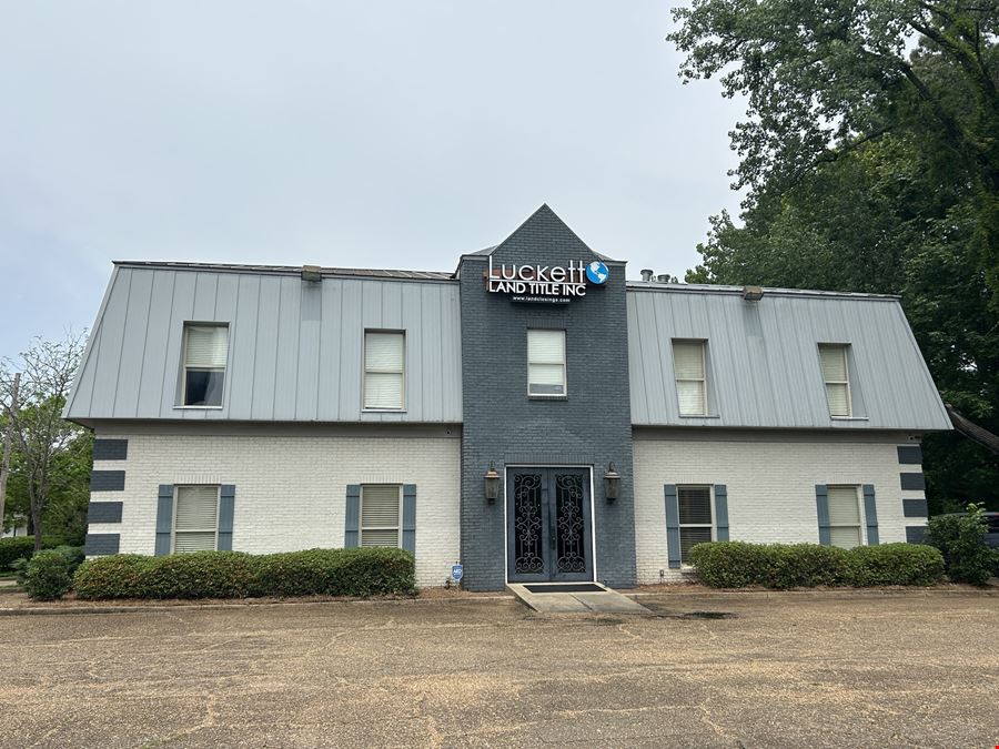 10 Lakeland Circle