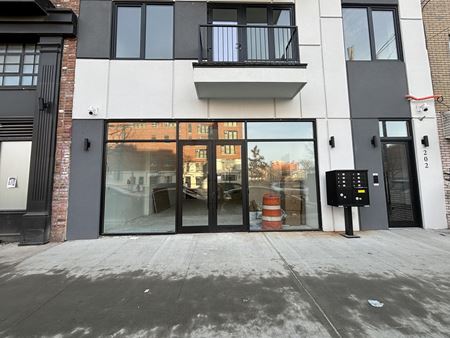 Preview of Retail space for Rent at 202 North 4th Street