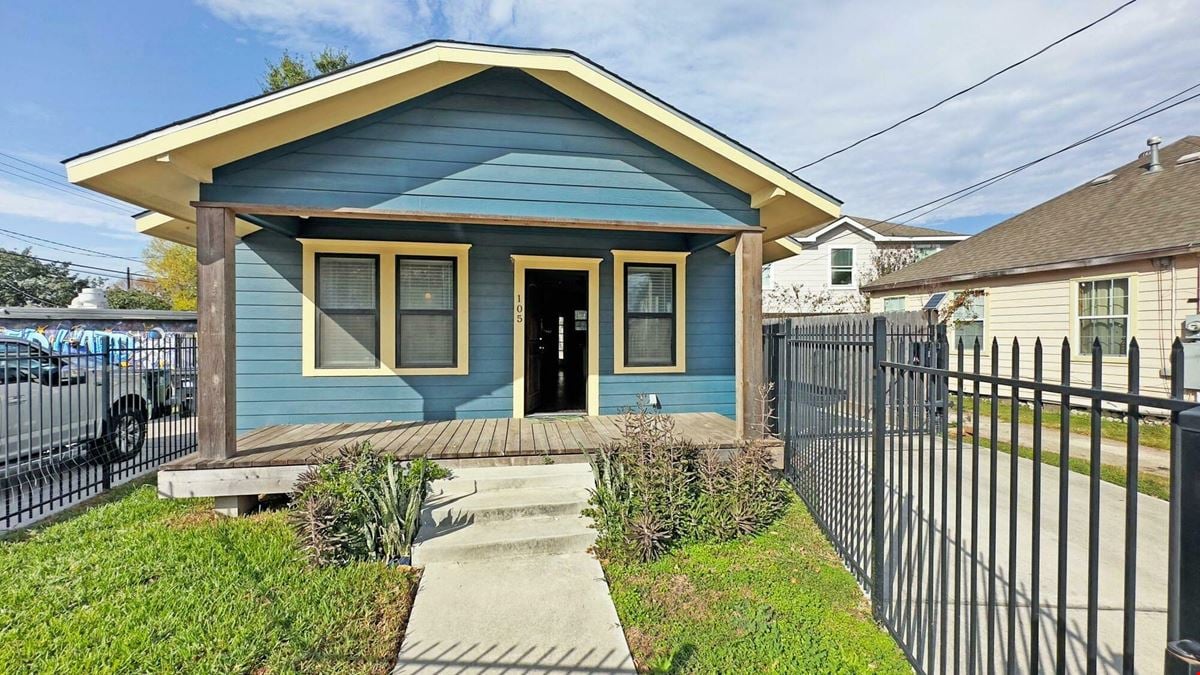 2 Properties: N Eastwoods/Canal Coffee Shop and House
