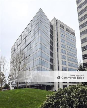 Preview of Office space for Rent at 611 Gateway Blvd