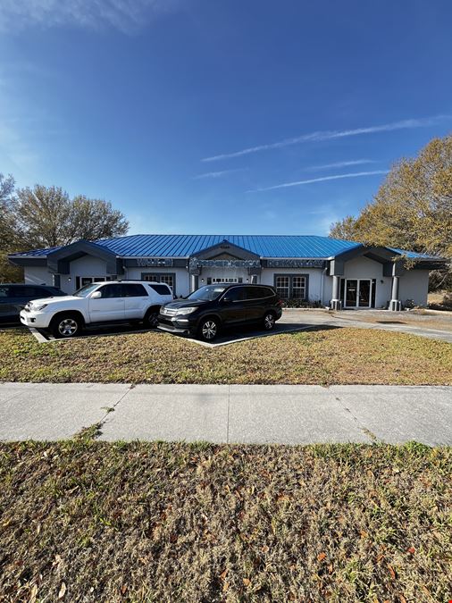 4589 Henry C. Yates Lane