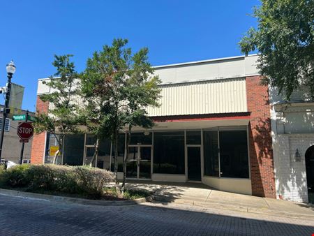 Preview of commercial space at 1420 Washington Street