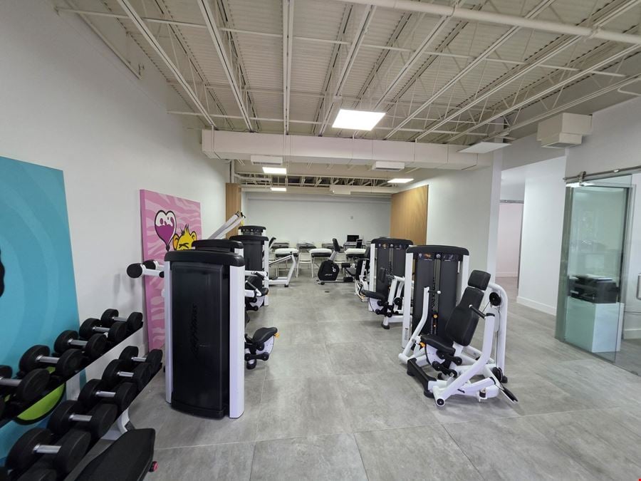 7950 Professional Center