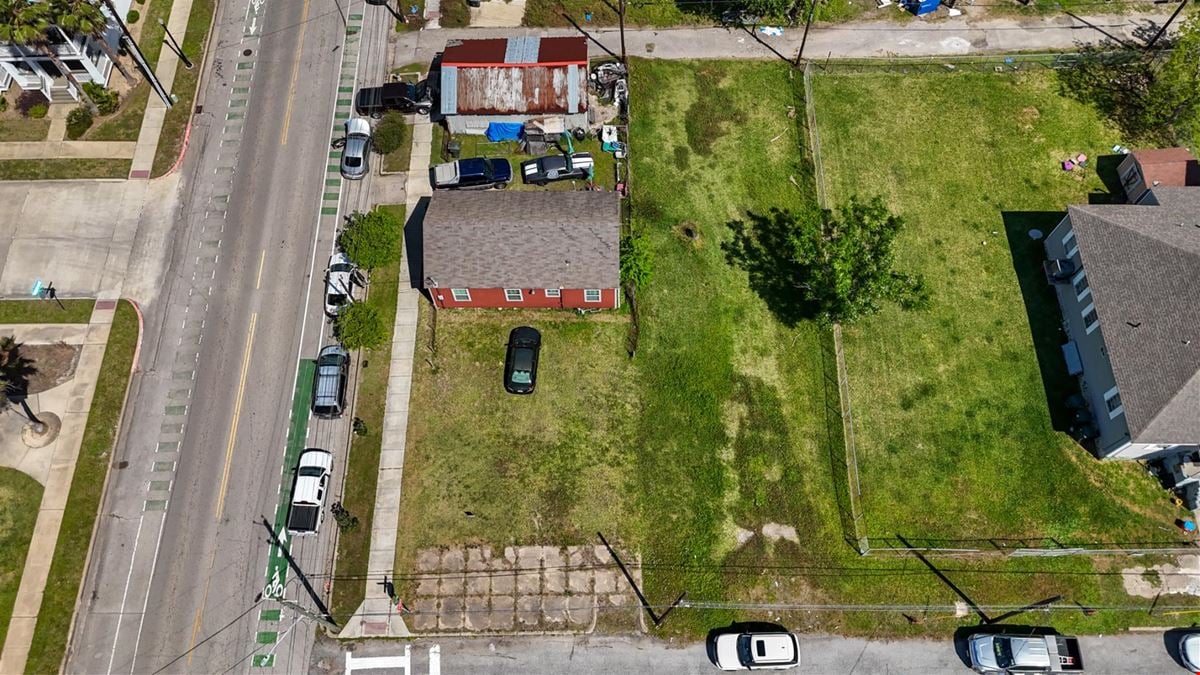 2820 Winnie-Mixed Use