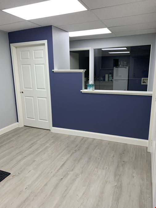 Wayzata Boulevard Professional Center