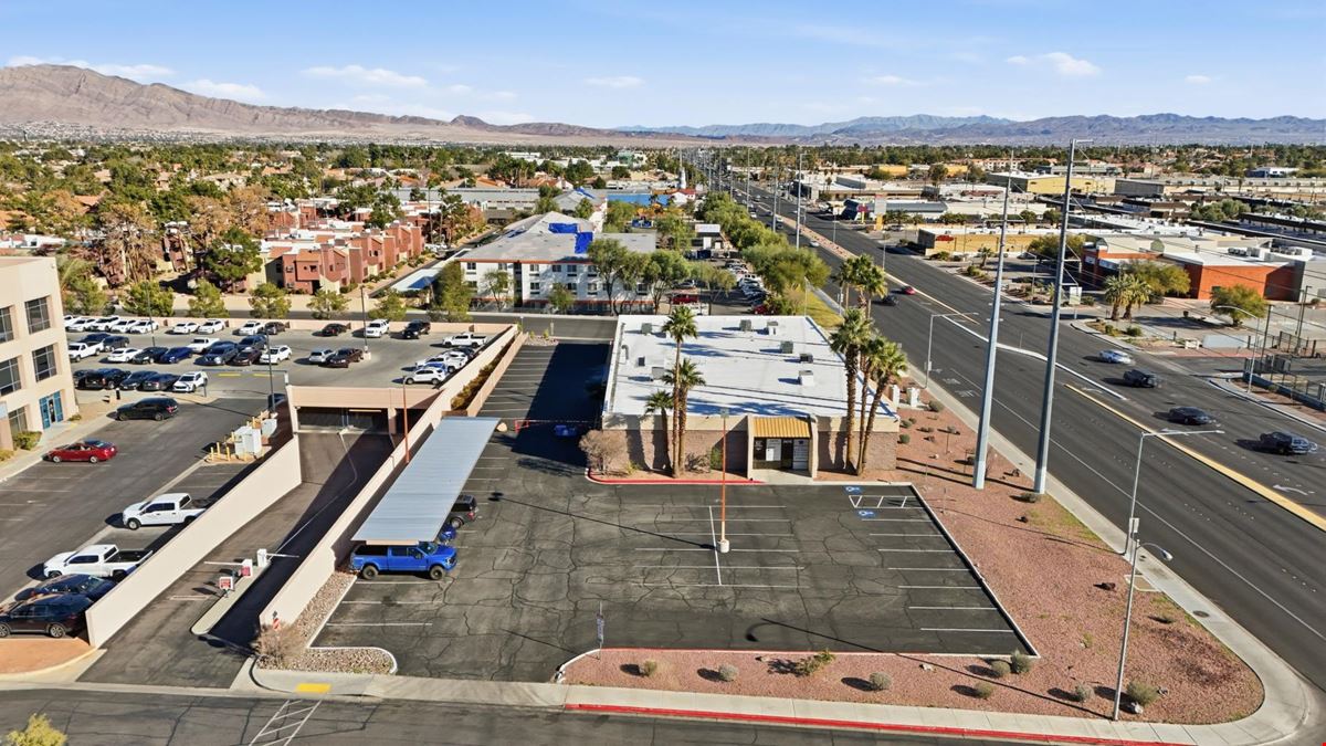 2470 E Flamingo Rd