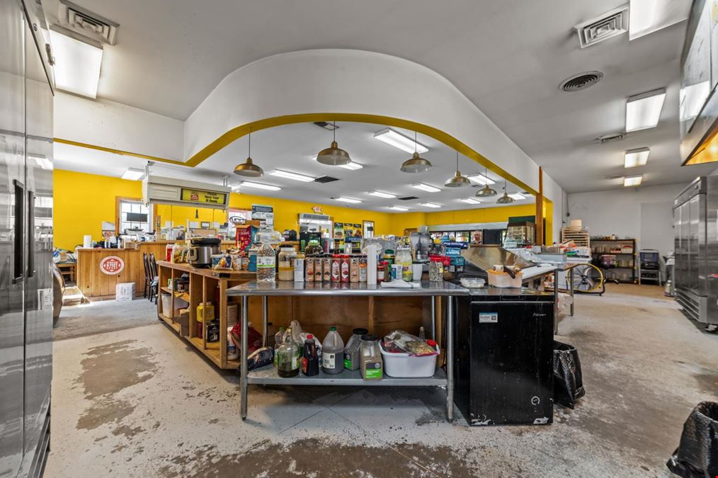 Farmers Market Deli, Convenient Store, and Fuel