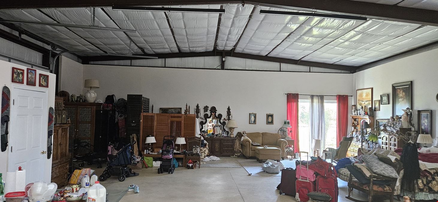 34 Acres on Lake Moody w/2400 sq ft Barndominium