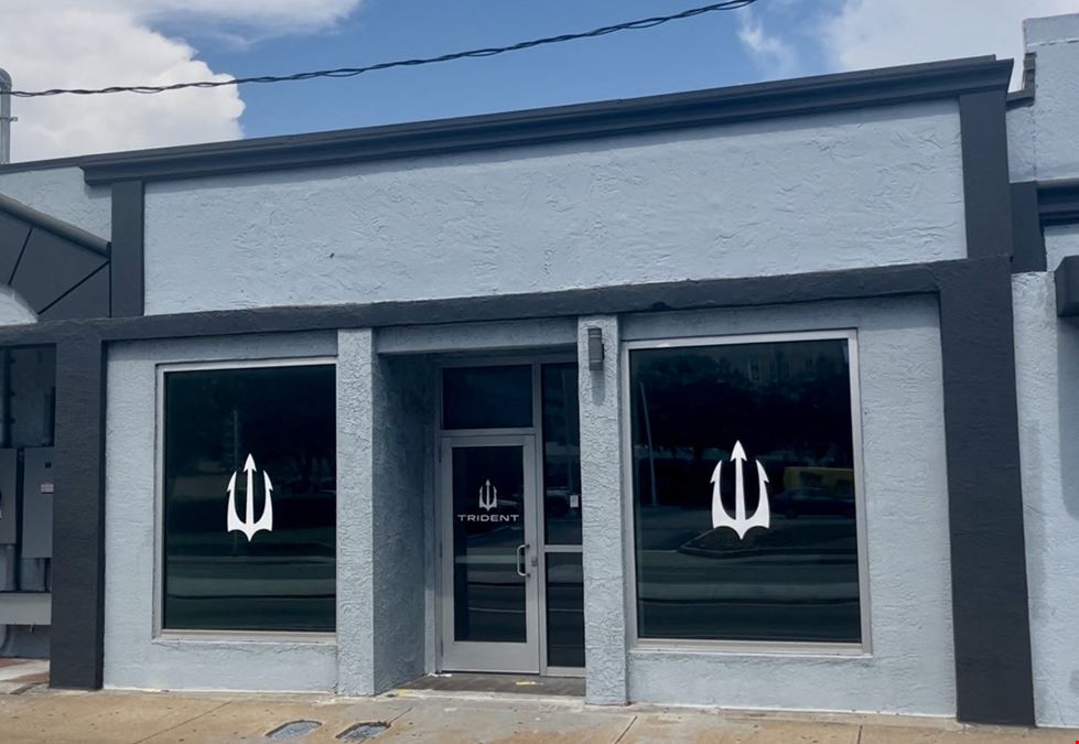 +/- 1,733 sf Retail Available