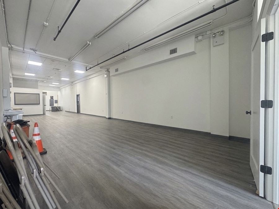 212-47 Jamaica Avenue