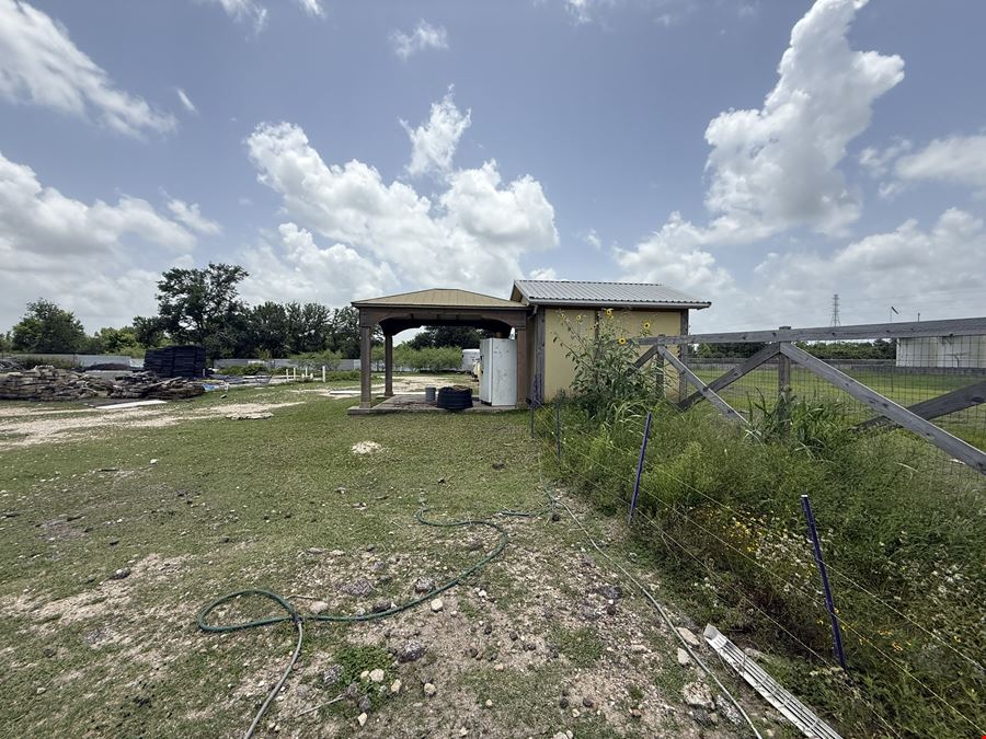 29948-29970 Highway 6, Alvin, TX 77511
