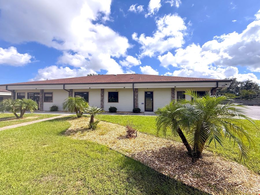 301 Skyline Dr