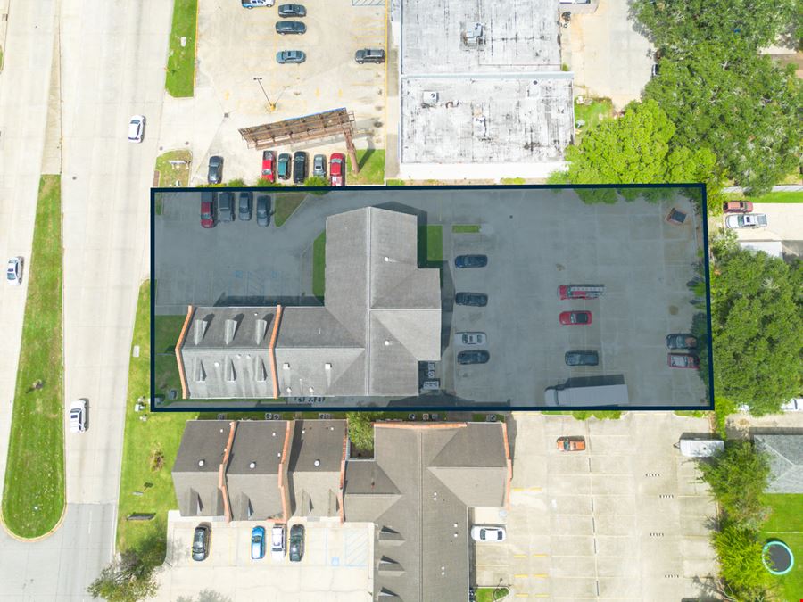 Multi-Tenant Office Investment on Sherwood Forest Boulevard