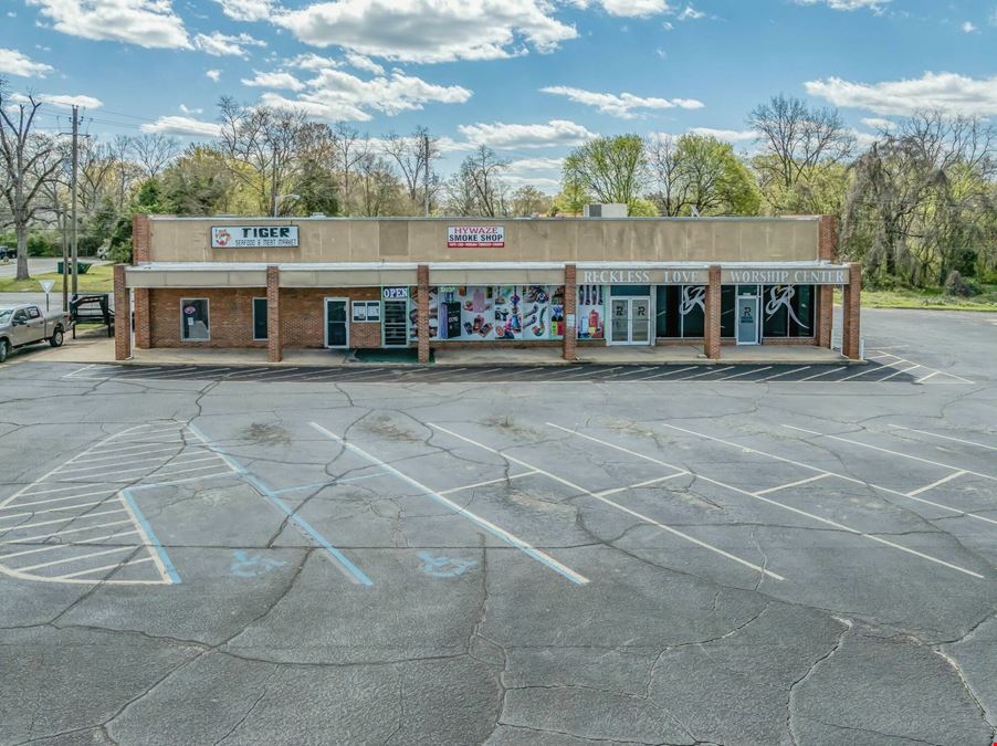 Russell Plaza Shopping Center