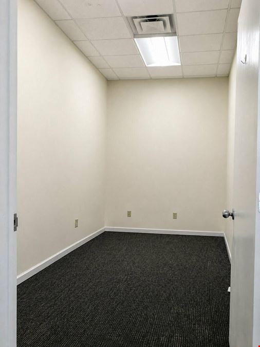 Retail Commercial Offices for Lease in Dexter